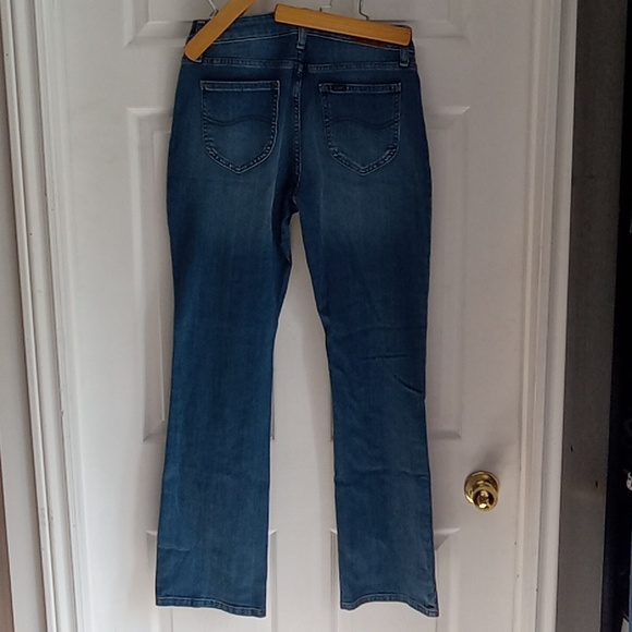 New! Lee Jeans Regular Fit Bootcut Size 8M 8 Midrise - Picture 8 of 16